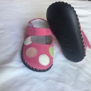 🍀 5/$25 Pediped NWOT girls 12-18mo shoes